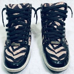 Rare Coach Patient Leather High Top Sneaker W9